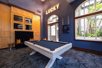 Beach Condo For Sale in La Jolla, California