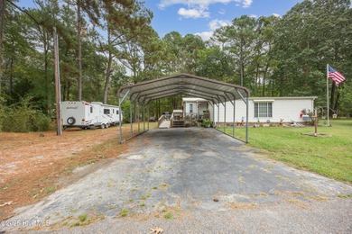 Beach Home For Sale in Hertford, North Carolina