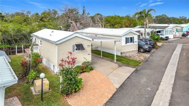 Beach Home For Sale in Bradenton, Florida