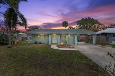 Beach Home For Sale in Bradenton, Florida