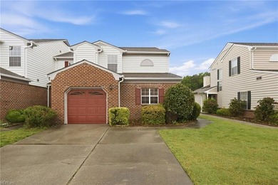 Beach Townhome/Townhouse For Sale in Yorktown, Virginia