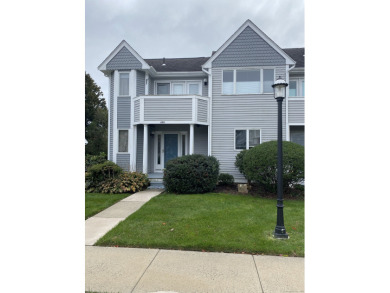 Beach Condo Sale Pending in Clinton, Connecticut