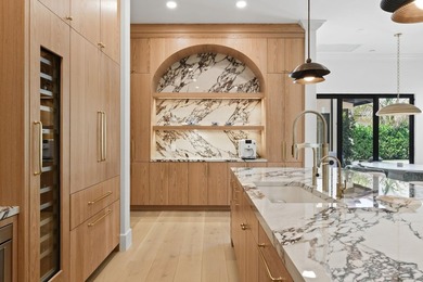Beach Home For Sale in Jupiter, Florida