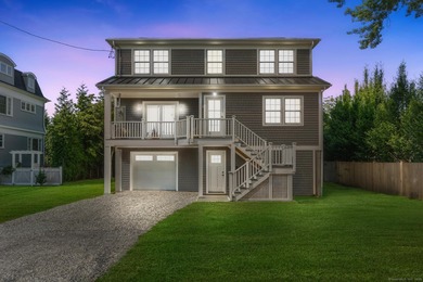 Beach Home Active Under Contract in Fairfield, Connecticut