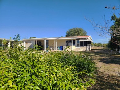 Beach Home For Sale in Vero Beach, Florida