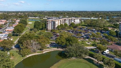 Beach Condo For Sale in Pembroke Pines, Florida