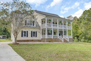 Beach Home For Sale in Hampstead, North Carolina