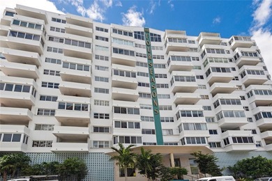 Beach Condo For Sale in Fort Lauderdale, Florida