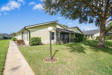 Beach Townhome/Townhouse For Sale in West Palm Beach, Florida