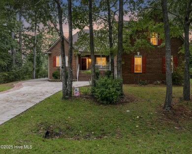 Beach Home For Sale in New Bern, North Carolina
