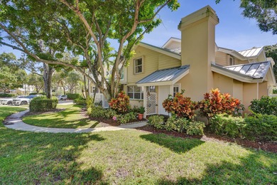 Beach Townhome/Townhouse For Sale in Boynton Beach, Florida