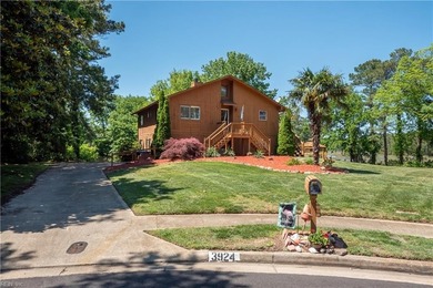 Beach Home For Sale in Portsmouth, Virginia