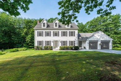 Beach Home For Sale in Falmouth, Maine