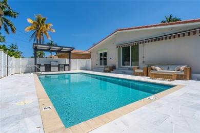 Beach Home For Sale in Hollywood, Florida