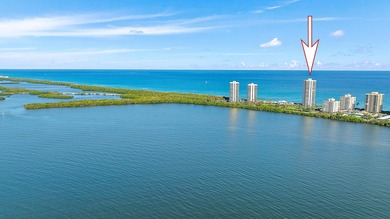 Beach Condo For Sale in Singer Island, Florida