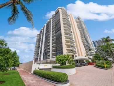 Beach Condo For Sale in Miami Beach, Florida