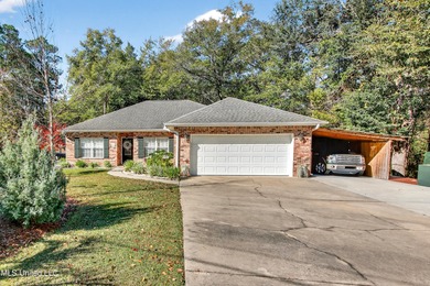 Beach Home For Sale in Diamondhead, Mississippi