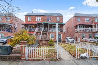 Beach Townhome/Townhouse Sale Pending in New York, New York