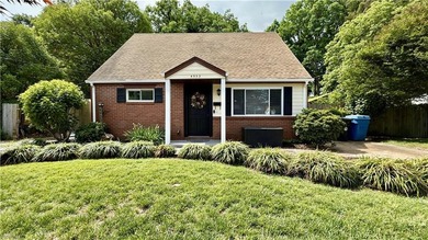 Beach Home For Sale in Virginia Beach, Virginia