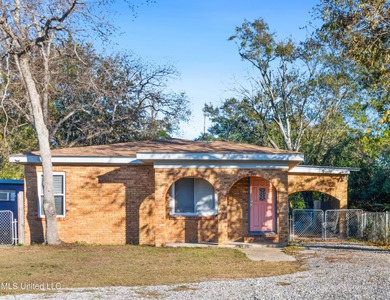 Beach Home For Sale in Gulfport, Mississippi