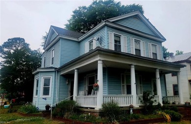 Beach Home For Sale in Portsmouth, Virginia