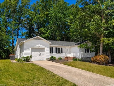 Beach Home For Sale in Williamsburg, Virginia