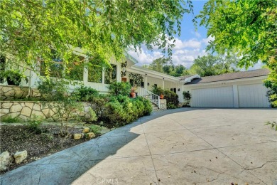 Beach Home For Sale in Rolling Hills, California