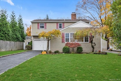 Beach Home Sale Pending in Massapequa, New York