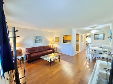 Beach Condo For Sale in West Palm Beach, Florida