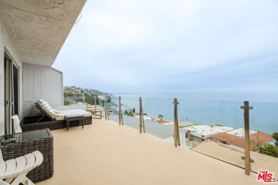 Beach Condo For Sale in Malibu, California