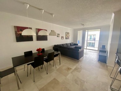 Beach Condo For Sale in Sunny Isles Beach, Florida