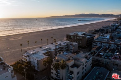 Beach Home For Sale in Marina Del Rey, California