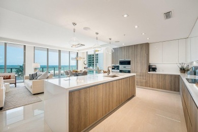 Beach Condo For Sale in Singer Island, Florida