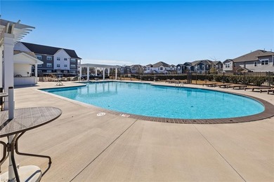 Beach Condo For Sale in Virginia Beach, Virginia