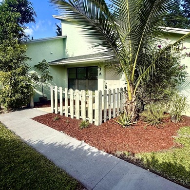 Beach Home For Sale in Jupiter, Florida
