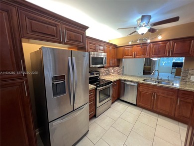 Beach Condo For Sale in Sunrise, Florida