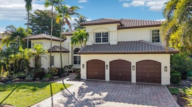 Beach Home For Sale in Davie, Florida
