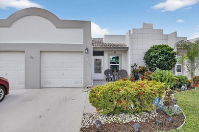 Beach Home For Sale in Boca Raton, Florida