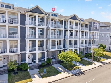 Beach Townhome/Townhouse For Sale in Norfolk, Virginia