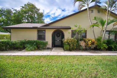 Beach Home For Sale in Boca Raton, Florida