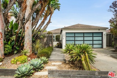 Beach Home Active Under Contract in Playa Del Rey, California