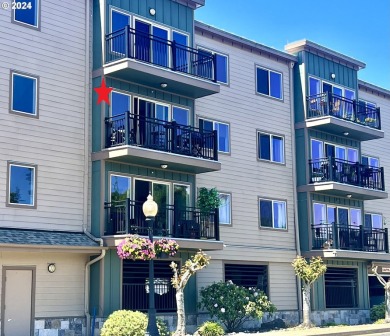 Beach Condo For Sale in Florence, Oregon