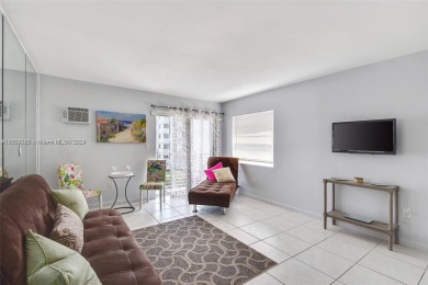 Beach Condo For Sale in Miami Beach, Florida