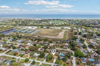 Beach Home For Sale in Ponte Vedra Beach, Florida