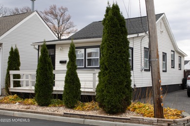 Beach Home For Sale in Union Beach, New Jersey