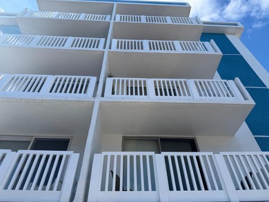 Beach Condo For Sale in Miami Beach, Florida