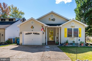 Beach Home For Sale in Berlin, Maryland