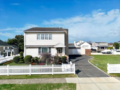 Beach Home For Sale in Copiague, New York