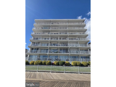 Beach Condo For Sale in Ocean City, Maryland
