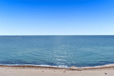 Beach Condo For Sale in Miami Beach, Florida